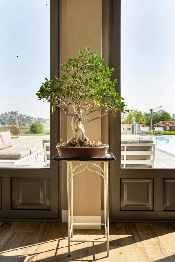 Dimora San Carlo Apartment Roddi ภายนอก รูปภาพ