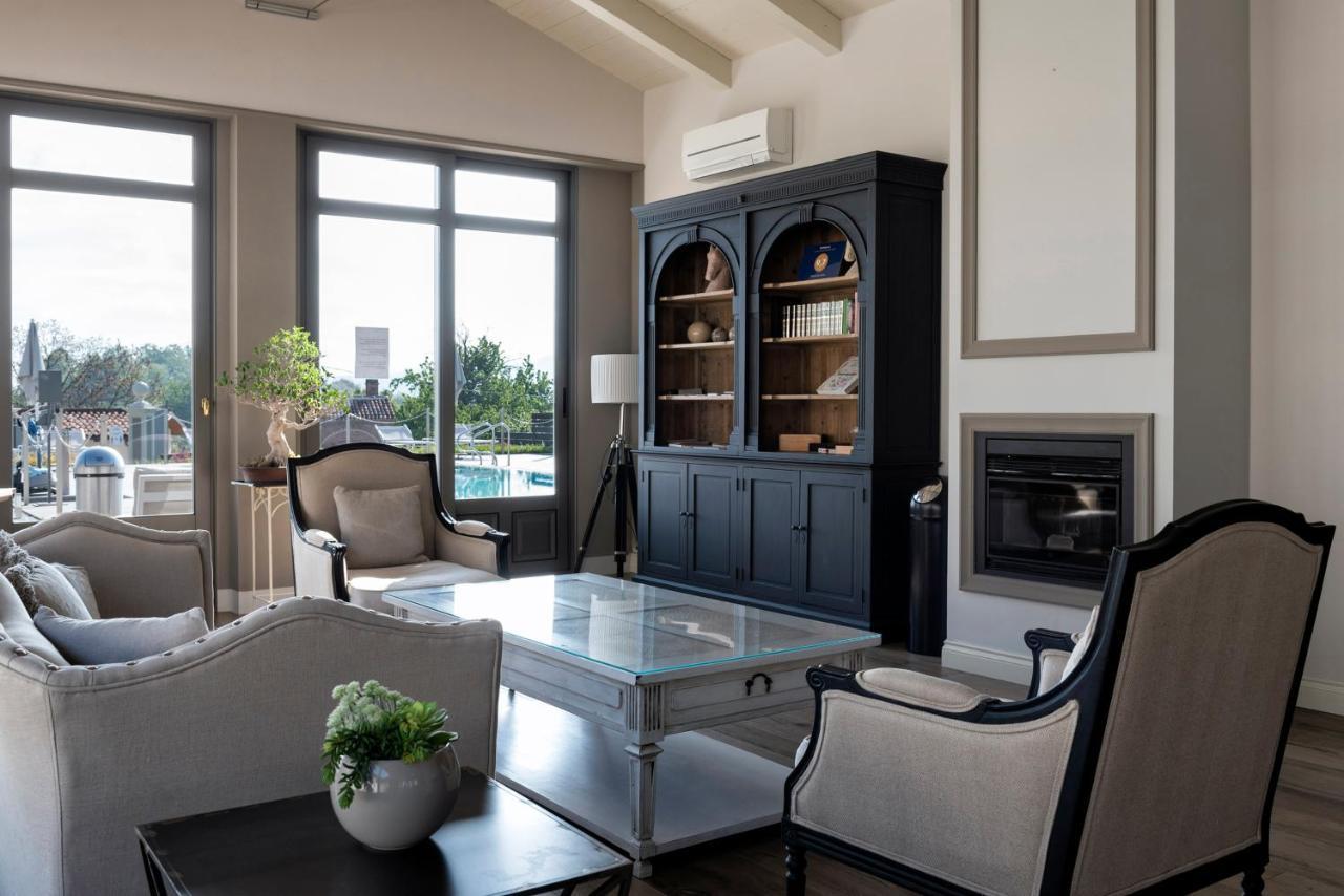 Dimora San Carlo Apartment Roddi ภายนอก รูปภาพ