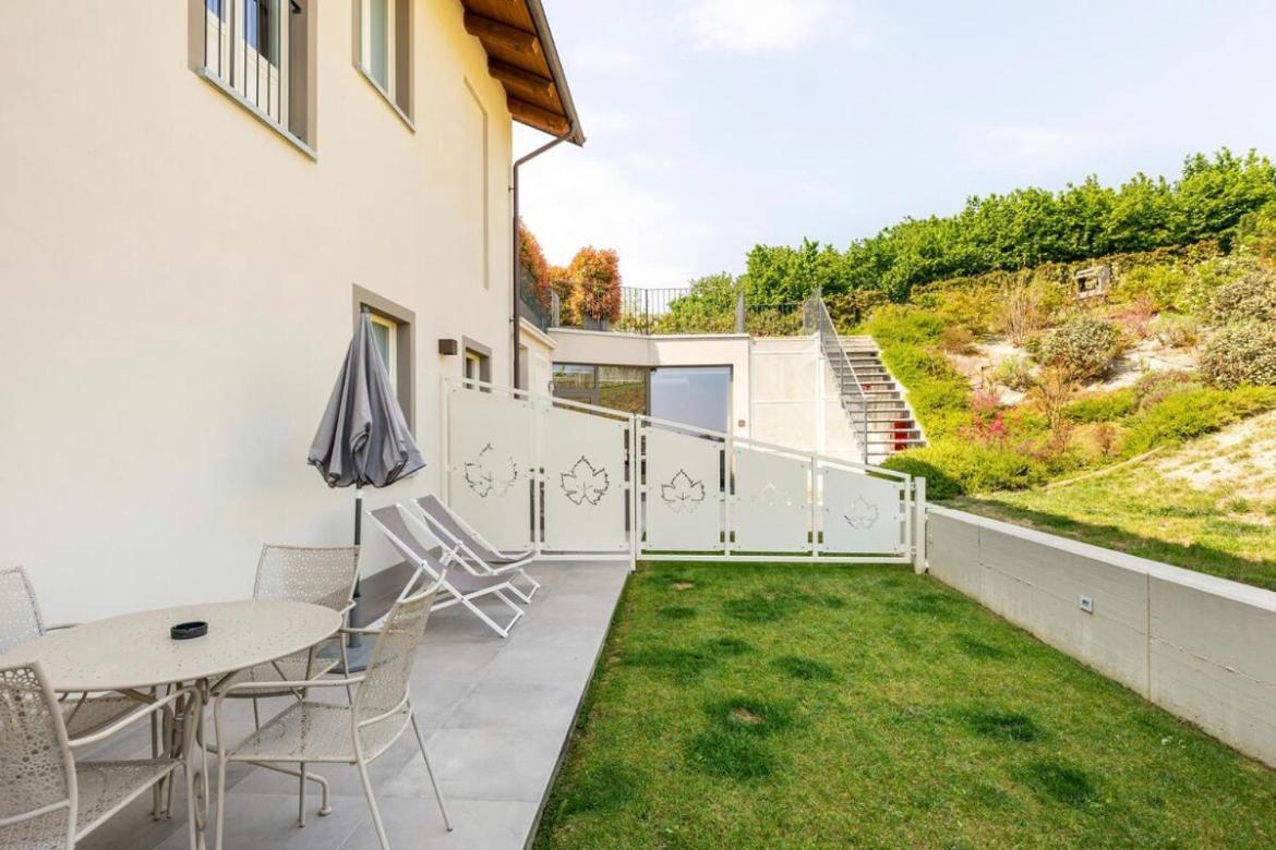 Dimora San Carlo Apartment Roddi ภายนอก รูปภาพ